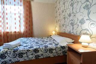 Апартаменты Home Hotel Apartments on Lva Tolstogo Киев Апартаменты: ул. Льва Толстого, 5А-13