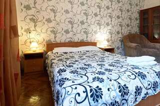 Апартаменты Home Hotel Apartments on Lva Tolstogo Киев Апартаменты: ул. Льва Толстого, 5А-35