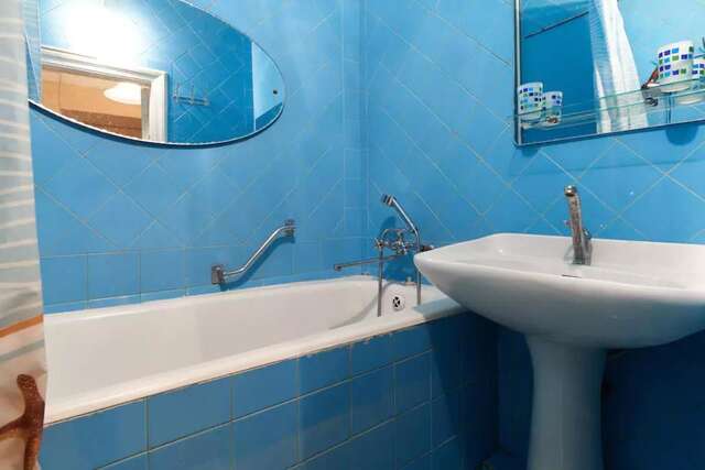 Апартаменты Home Hotel Apartments on Lva Tolstogo Киев-38