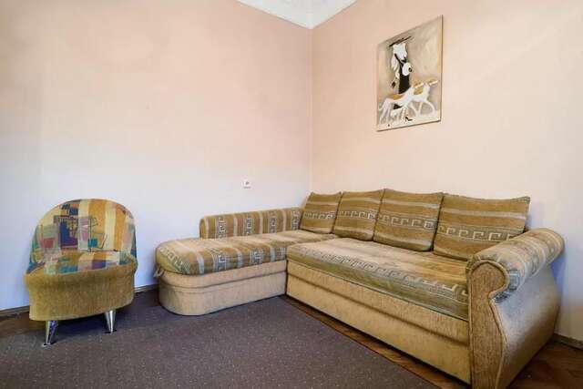 Апартаменты Home Hotel Apartments on Lva Tolstogo Киев-48